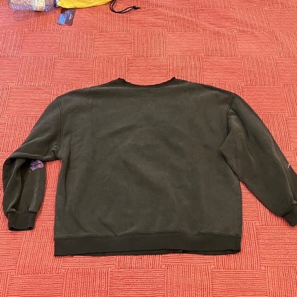 Dracula women’s large universal pictures distressed Sweatshirt - Picture 11 of 16